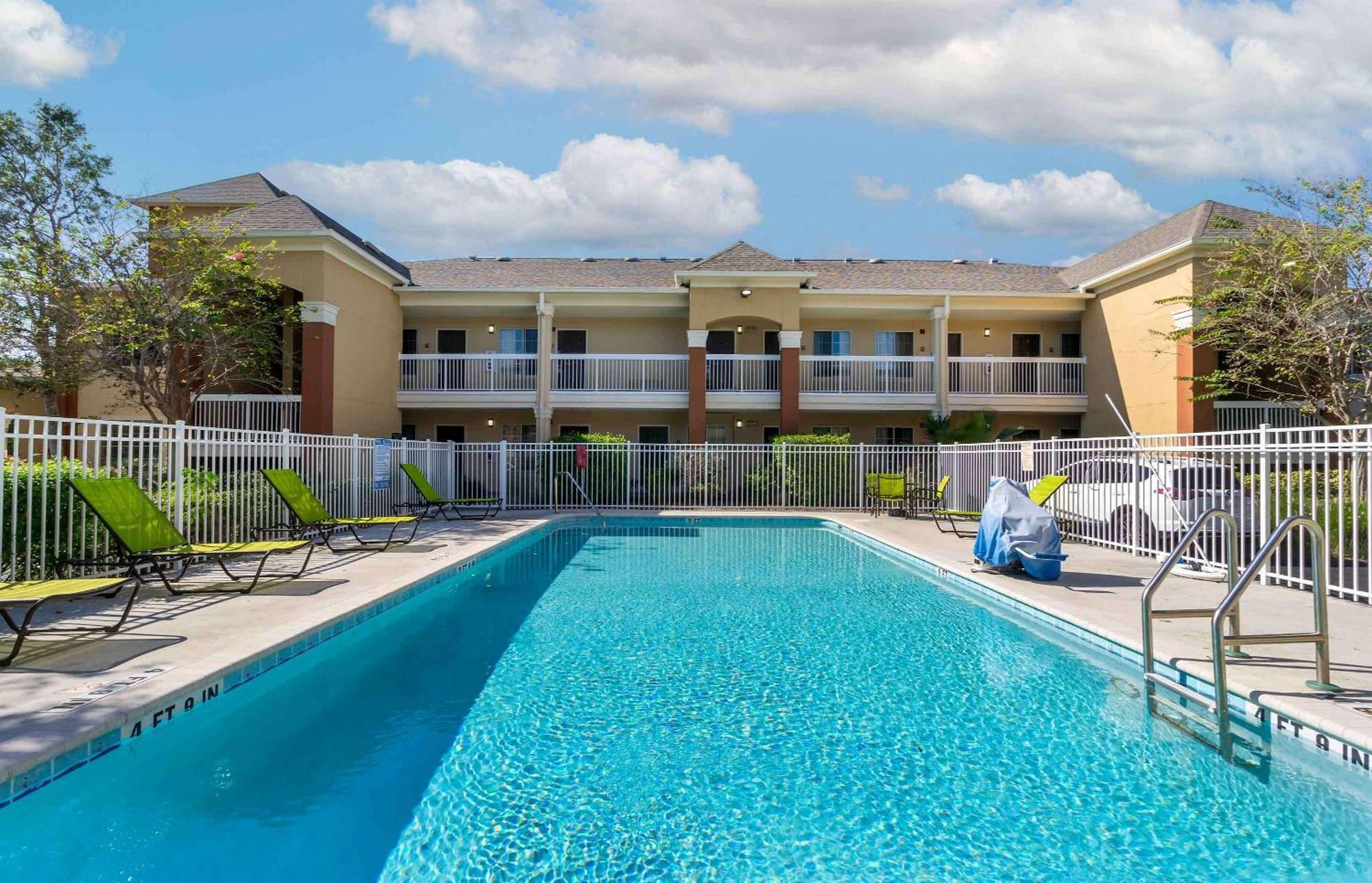Extended Stay America Suites - Clearwater - Carillon Park Exterior photo