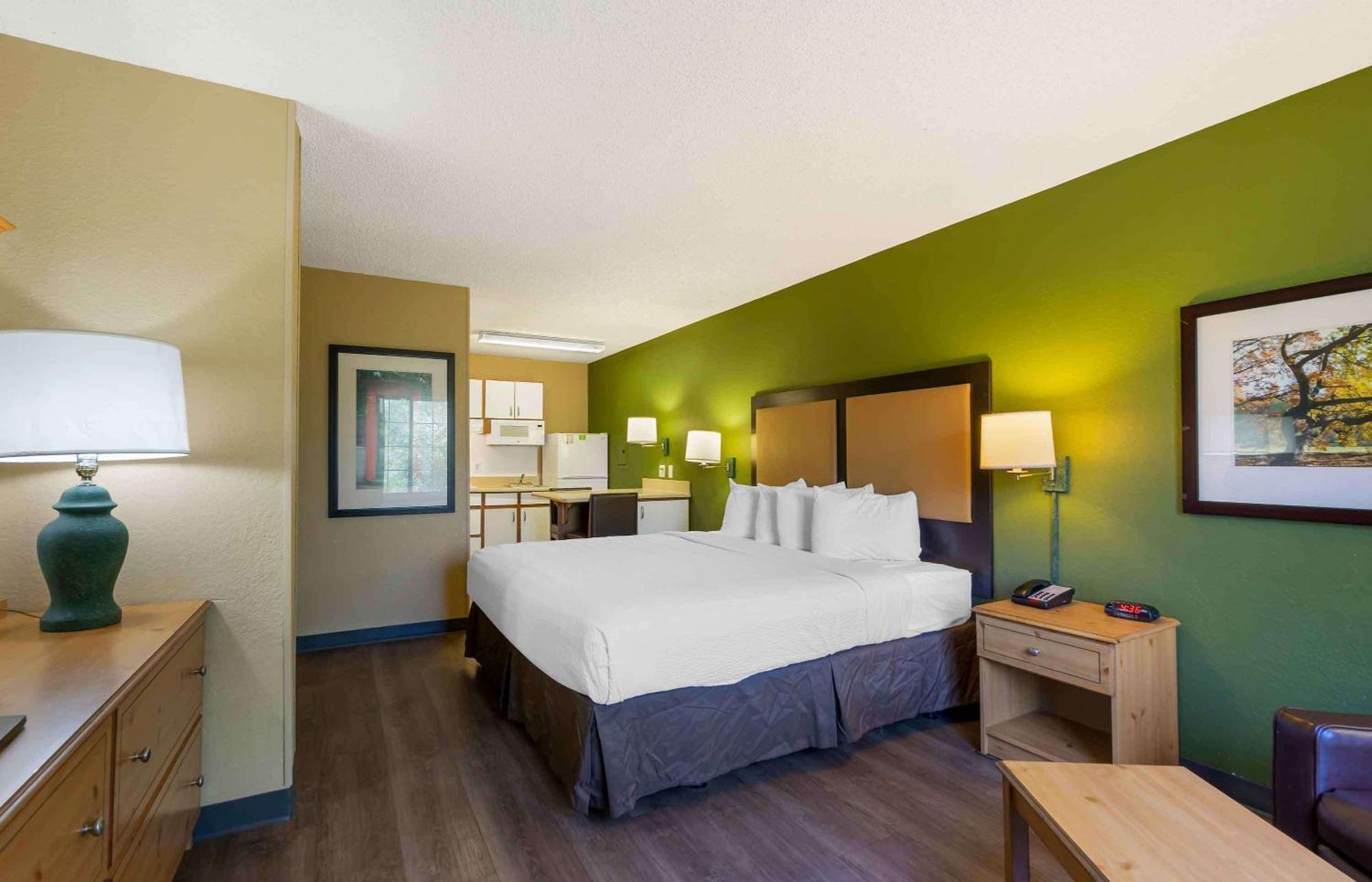 Extended Stay America Suites - Clearwater - Carillon Park Exterior photo