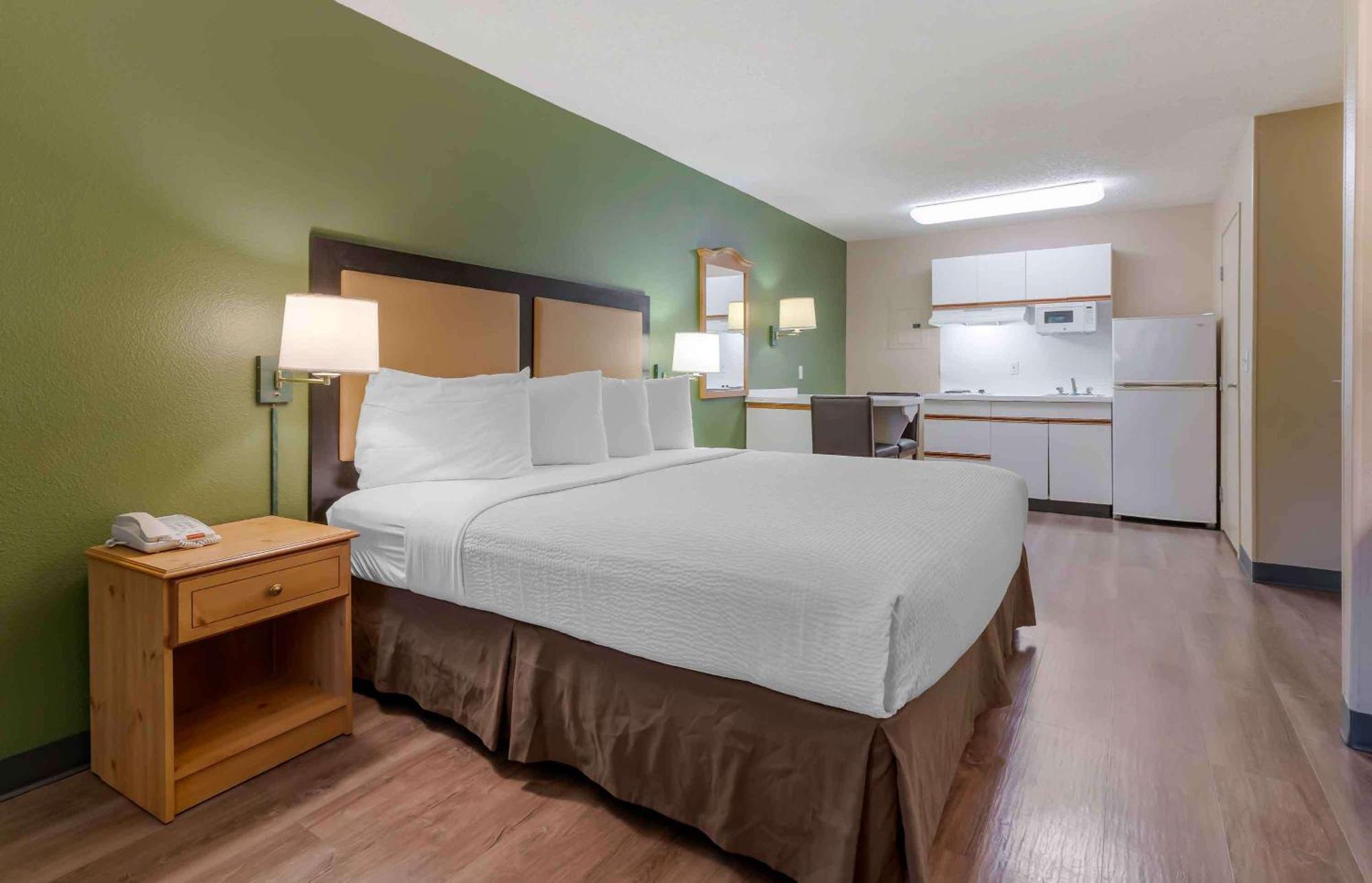 Extended Stay America Suites - Clearwater - Carillon Park Exterior photo