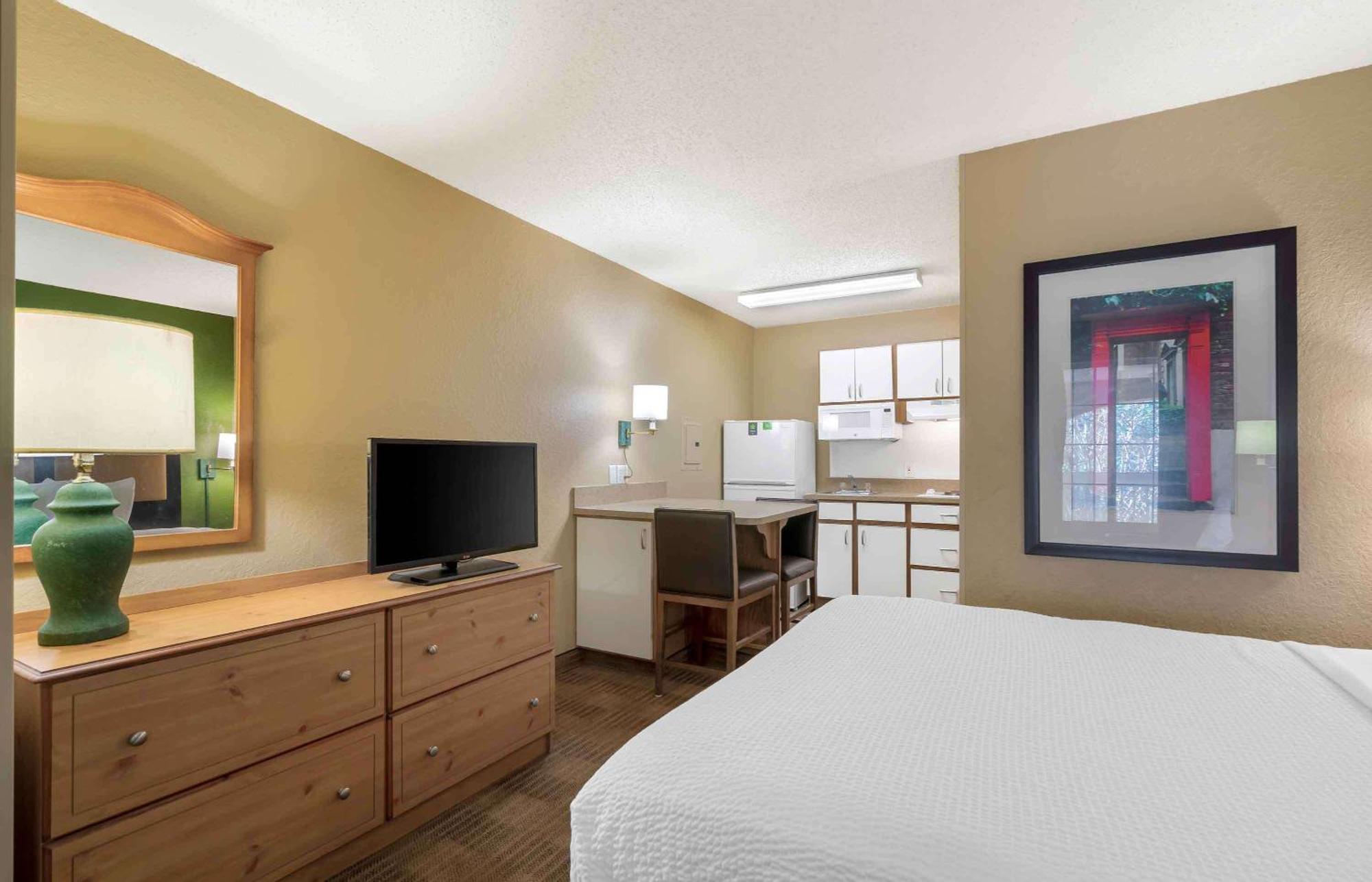 Extended Stay America Suites - Clearwater - Carillon Park Exterior photo